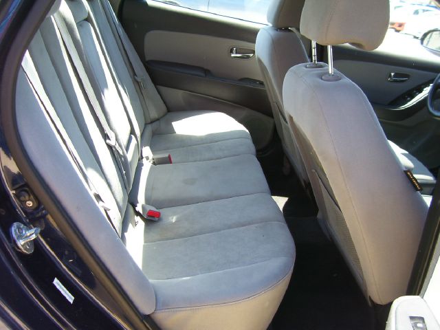 2010 Hyundai Elantra FWD 4dr Sport