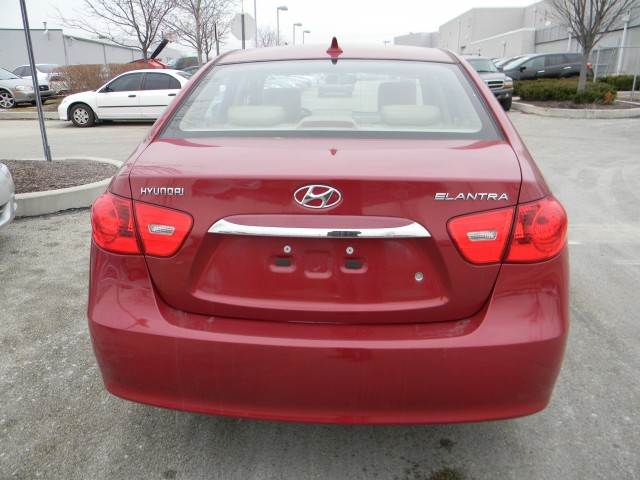 2010 Hyundai Elantra Sport V6 4DR
