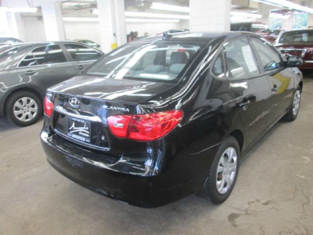 2010 Hyundai Elantra FWD 4dr Sport