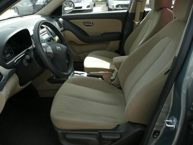2010 Hyundai Elantra Unknown