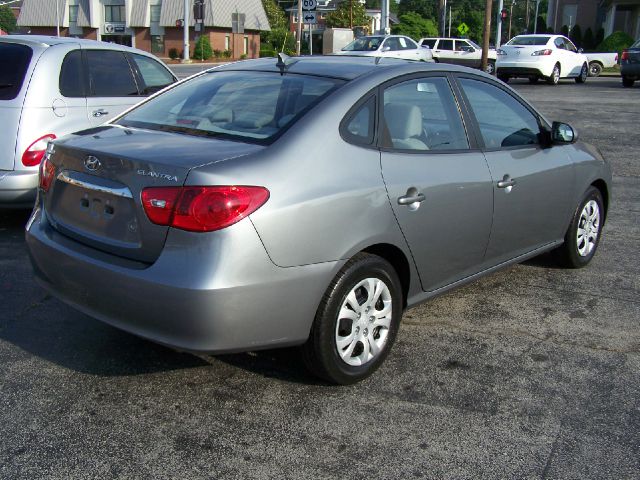 2010 Hyundai Elantra FWD 4dr Sport