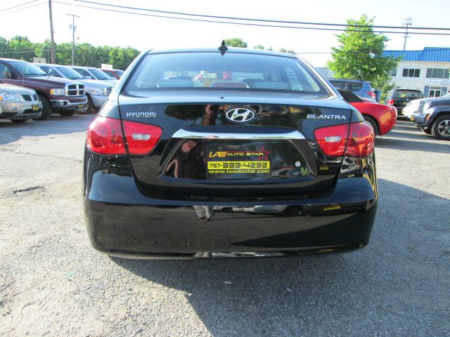2010 Hyundai Elantra FWD 4dr Sport