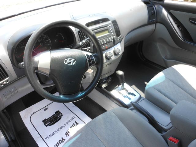2010 Hyundai Elantra FWD 4dr Sport