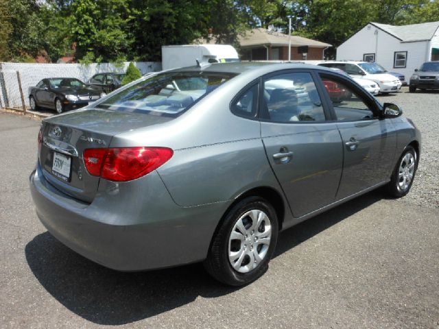 2010 Hyundai Elantra FWD 4dr Sport