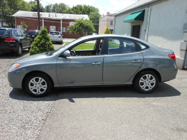 2010 Hyundai Elantra FWD 4dr Sport