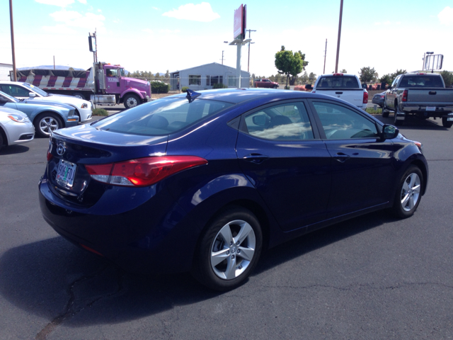 2011 Hyundai Elantra 4WD 4dr V6 SR5 Sport