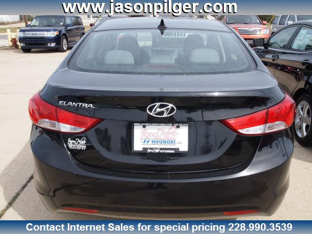 2011 Hyundai Elantra FWD 4dr Sport