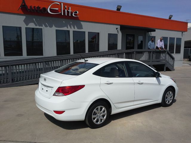 2011 Hyundai Elantra 4WD 4dr V6 SR5 Sport