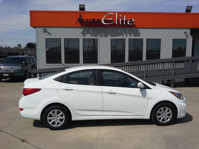 2011 Hyundai Elantra 4WD 4dr V6 SR5 Sport