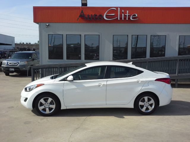 2011 Hyundai Elantra 4WD 4dr V6 SR5 Sport
