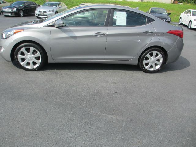 2011 Hyundai Elantra SLT 25
