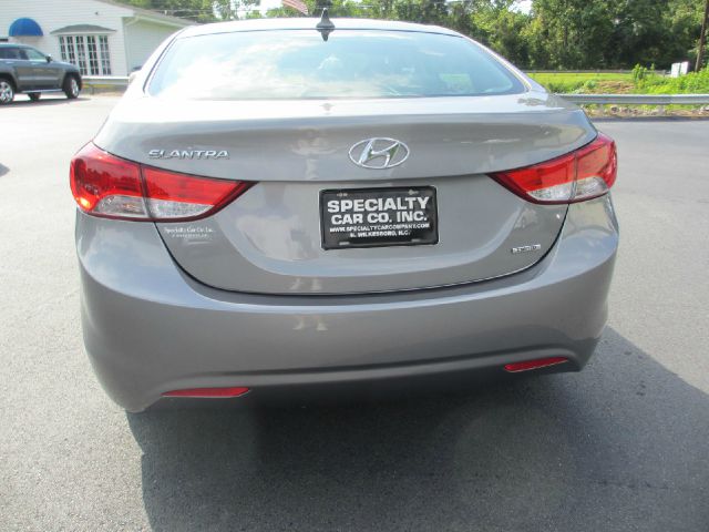 2011 Hyundai Elantra SLT 25
