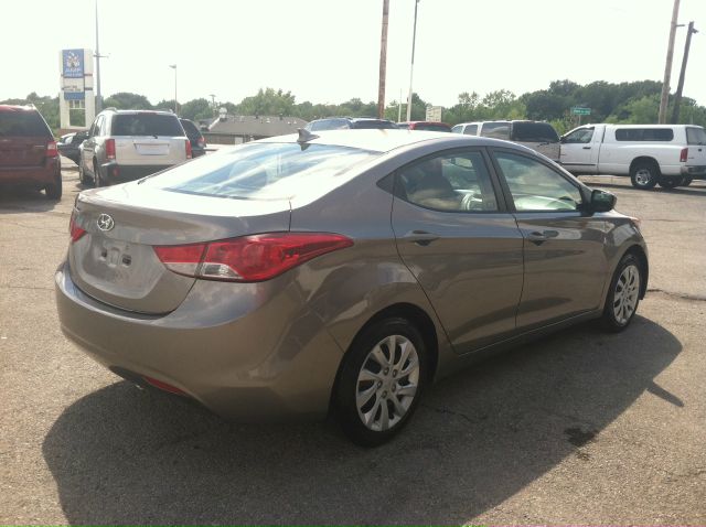 2011 Hyundai Elantra SLT 25