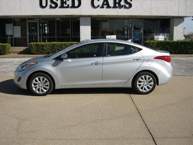2011 Hyundai Elantra FWD 4dr Sport