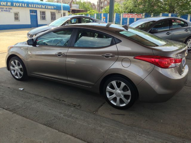 2011 Hyundai Elantra SLT 25