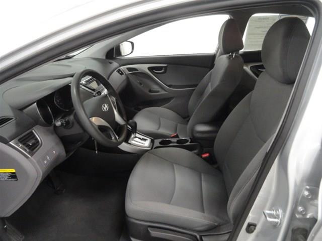 2012 Hyundai Elantra FWD 4dr Sport