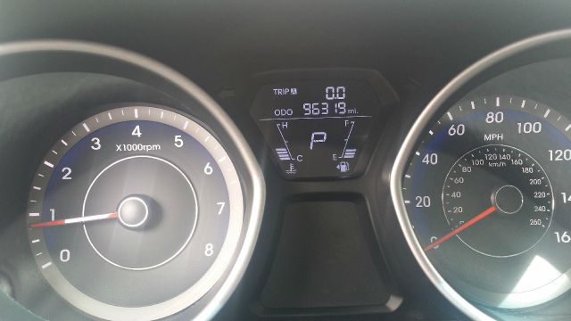 2012 Hyundai Elantra XLT 4X4 Diesel BAD Credit OK