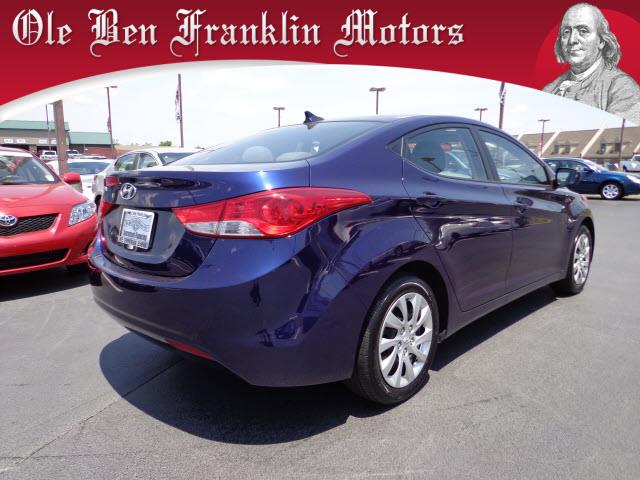 2012 Hyundai Elantra FWD 4dr Sport