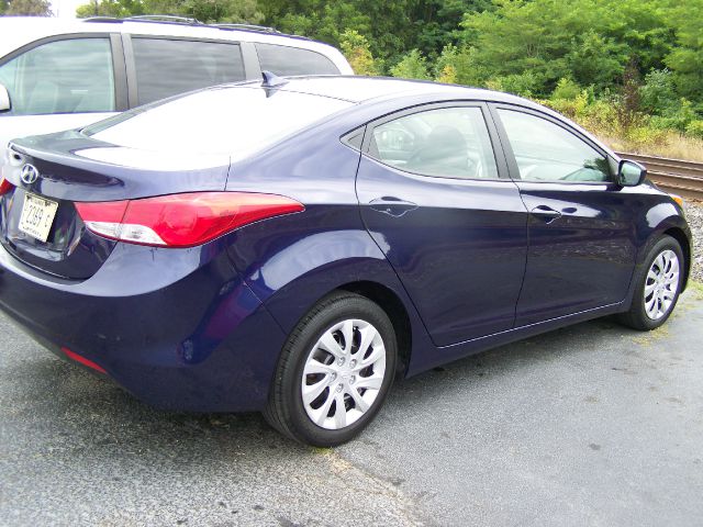 2012 Hyundai Elantra 4WD 4dr V6 SR5 Sport