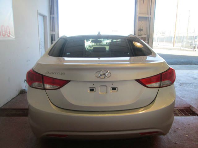 2012 Hyundai Elantra 4WD 4dr V6 SR5 Sport