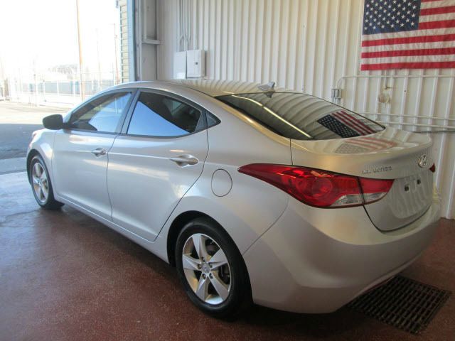 2012 Hyundai Elantra 4WD 4dr V6 SR5 Sport