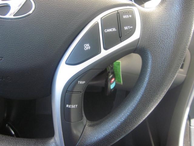 2012 Hyundai Elantra FWD 4dr Sport