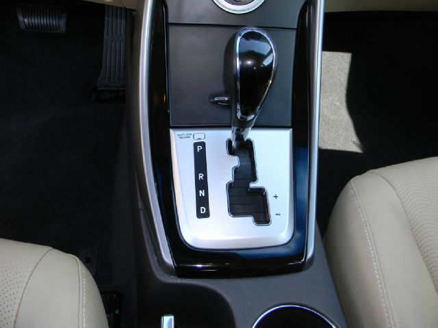 2012 Hyundai Elantra SLT 25