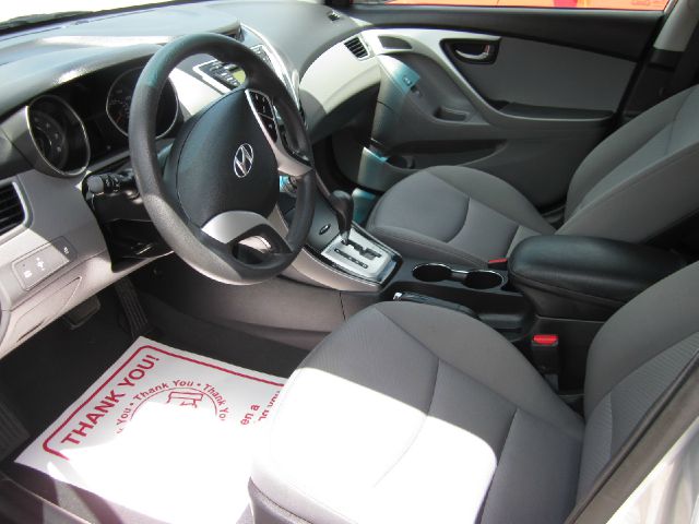2012 Hyundai Elantra Unknown