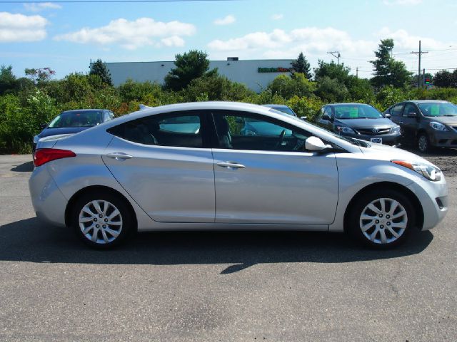 2012 Hyundai Elantra 4WD 4dr V6 SR5 Sport