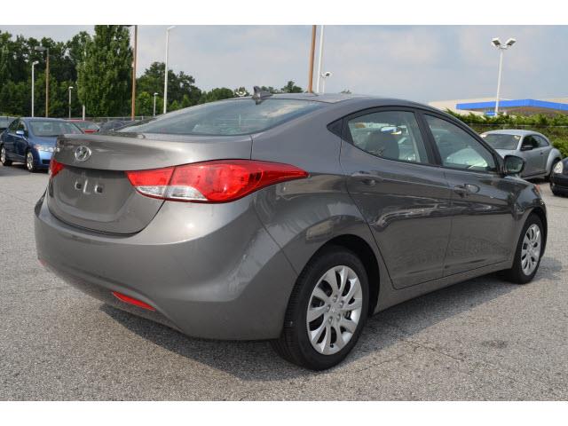 2012 Hyundai Elantra FWD 4dr Sport
