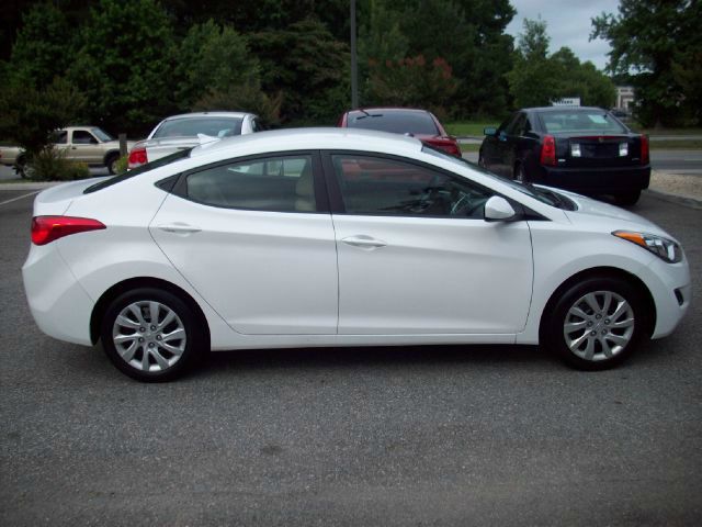 2012 Hyundai Elantra 4WD 4dr V6 SR5 Sport