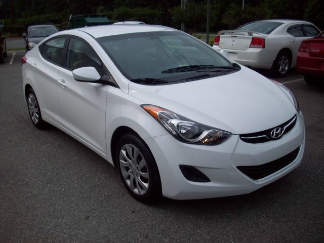 2012 Hyundai Elantra 4WD 4dr V6 SR5 Sport