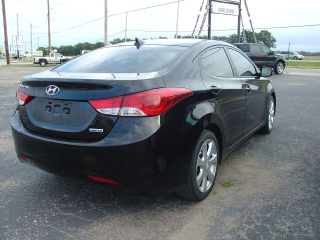 2013 Hyundai Elantra SLT 25