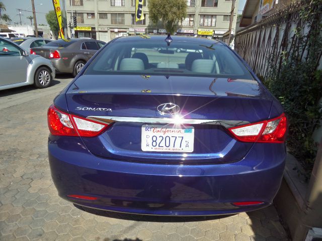 2013 Hyundai Elantra SLT 25