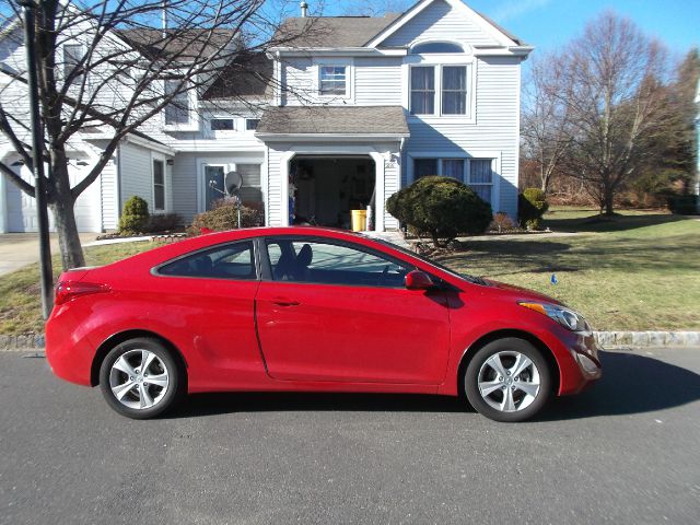2013 Hyundai Elantra 1800 Down