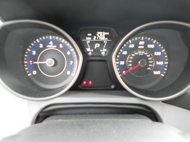 2013 Hyundai Elantra FWD 4dr Sport