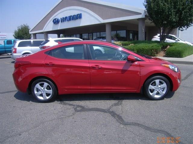 2013 Hyundai Elantra FWD 4dr Sport