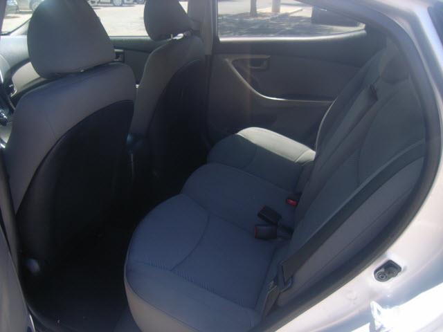 2013 Hyundai Elantra Unknown