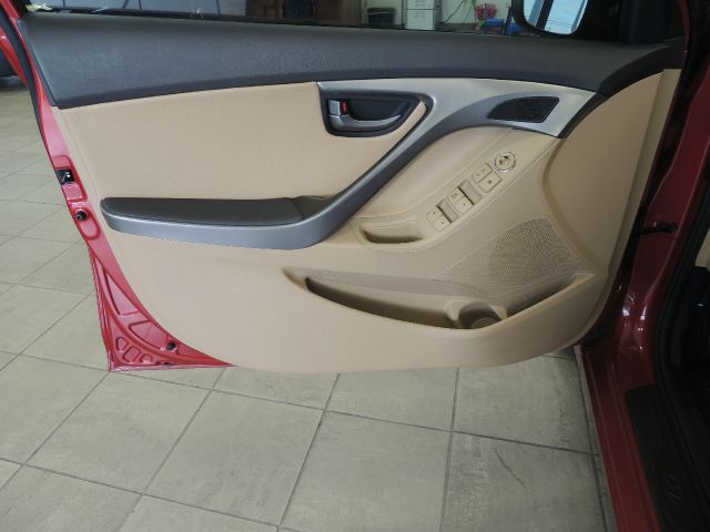 2013 Hyundai Elantra Bonneville A2