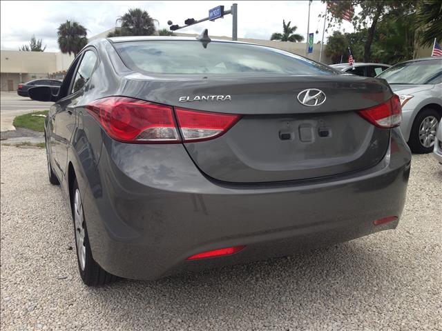 2013 Hyundai Elantra SLT 25