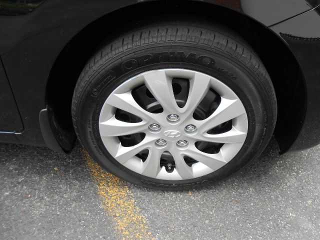 2013 Hyundai Elantra Power Windows, Seat And Locks