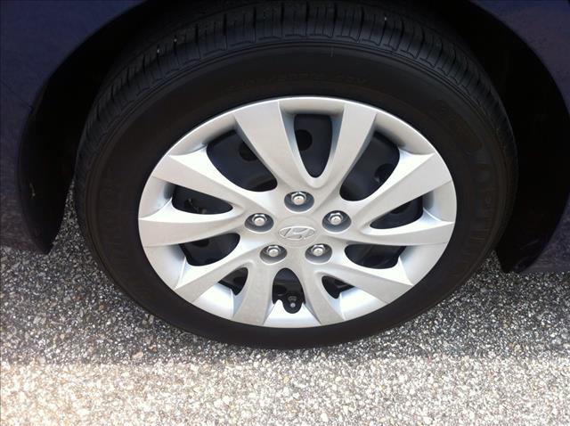 2013 Hyundai Elantra FWD 4dr Sport