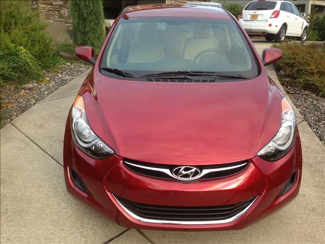2013 Hyundai Elantra SE Sedan