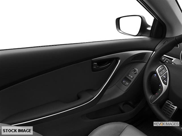 2013 Hyundai Elantra Coupe SE