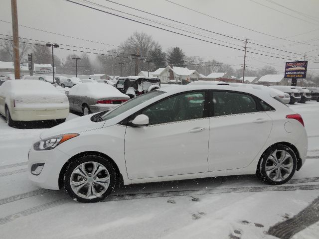 2013 Hyundai Elantra GT 6-cyl,3.
