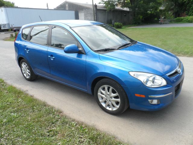 2009 Hyundai Elantra Touring FWD 4dr