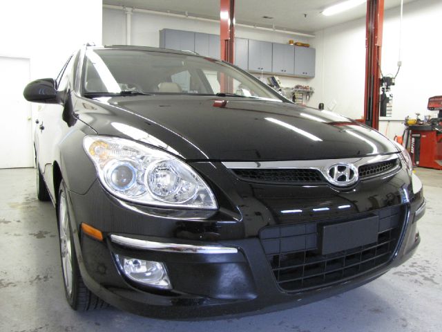 2010 Hyundai Elantra Touring W/1sh GT