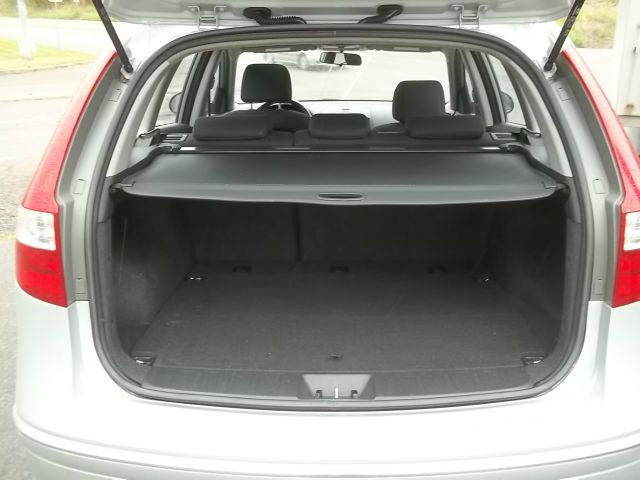 2010 Hyundai Elantra Touring Sport With Upgraded Suspension