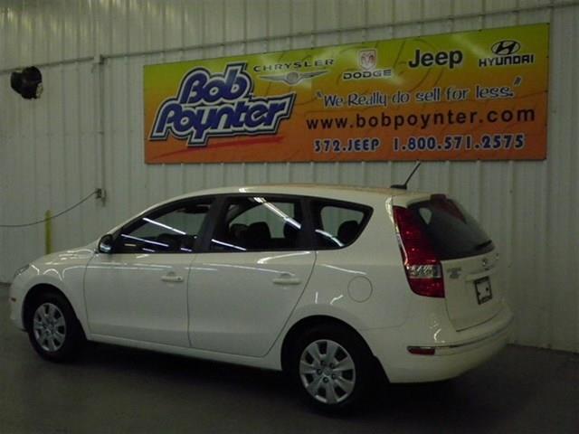 2012 Hyundai Elantra Touring Unknown