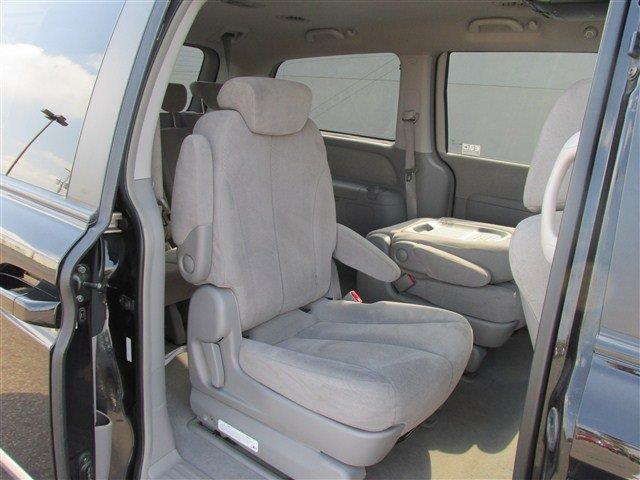 2007 Hyundai Entourage FWD 4dr Sport